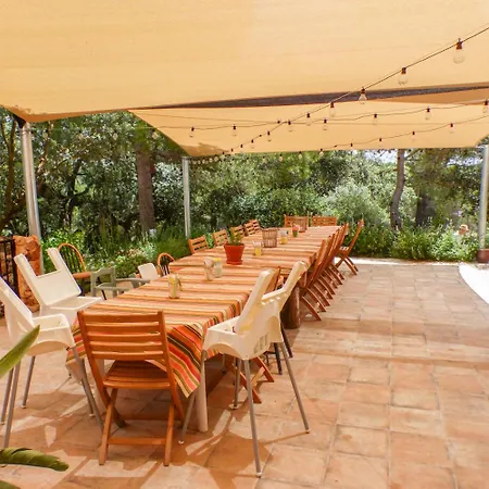 El Cipreret Villa Reiner